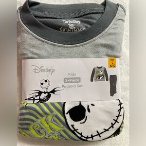 New boys Disney Pajama Set with Nightmare Before Christmas Design Sleep wear